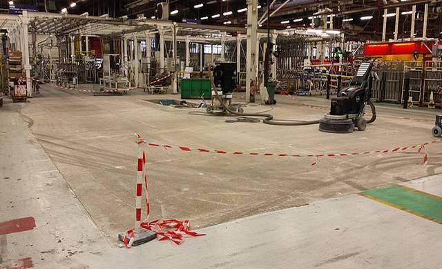 Réalisation d'un béton poli dans une unité de production de pièces automobiles